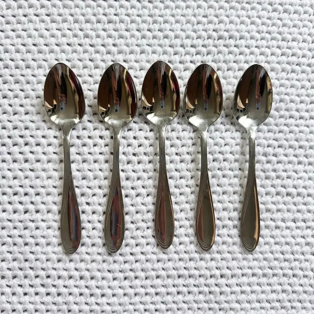 Oneida Stainless Camber Windswept Scroll Flatware Set of 5 Teaspoon Replacements
